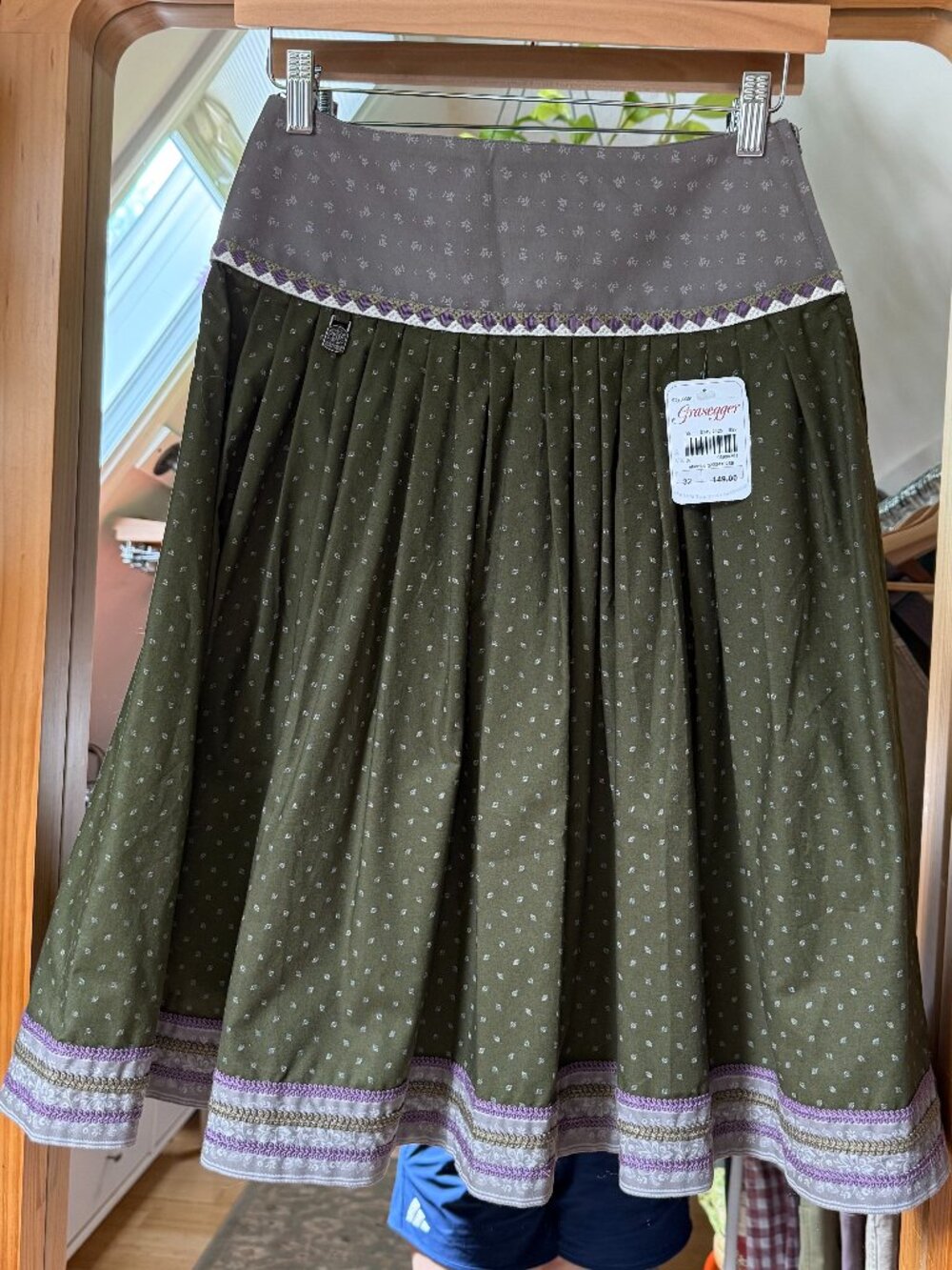 BNWT Hammerschmid Trachtenrock from Garmisch Region Grasegger Germany